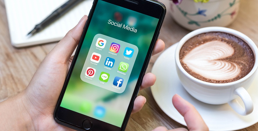 uu-diem-va-nhuoc-diem-social-media-marketing